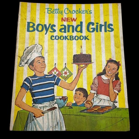 Betty Crocker's New Boys and Girls Cook Book 1st Edition 1965 Hardcover - Picture 1 of 8